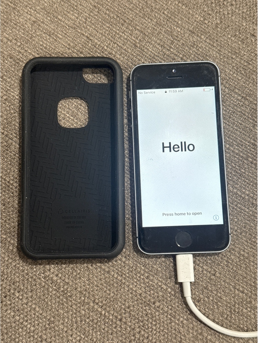 1) Apple Iphone 5S A1533